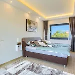 Villa Beautiful Tamaria With Heated Pool Zaton