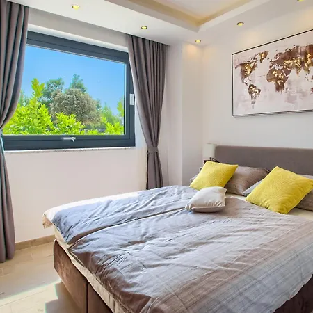 Beautiful Tamaria With Heated Pool Villa *
