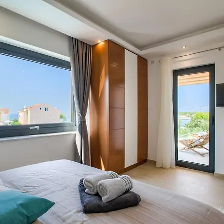 Villa Beautiful Tamaria With Heated Pool